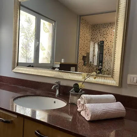 Сasa de vacaciones Cozy Family In Tirana